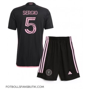 Inter Miami Sergio Busquets #5 Replika Bortatröja Barn 2024-25 Kortärmad (+ Korta byxor)